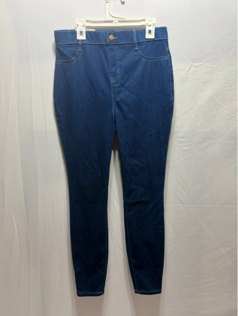Time and Tru High Rise Stretch Fitted Jeans Woman’s Small (4-6) NWT